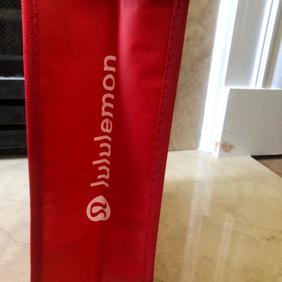 Small Lululemon Tote Bags - Picture 4 of 14